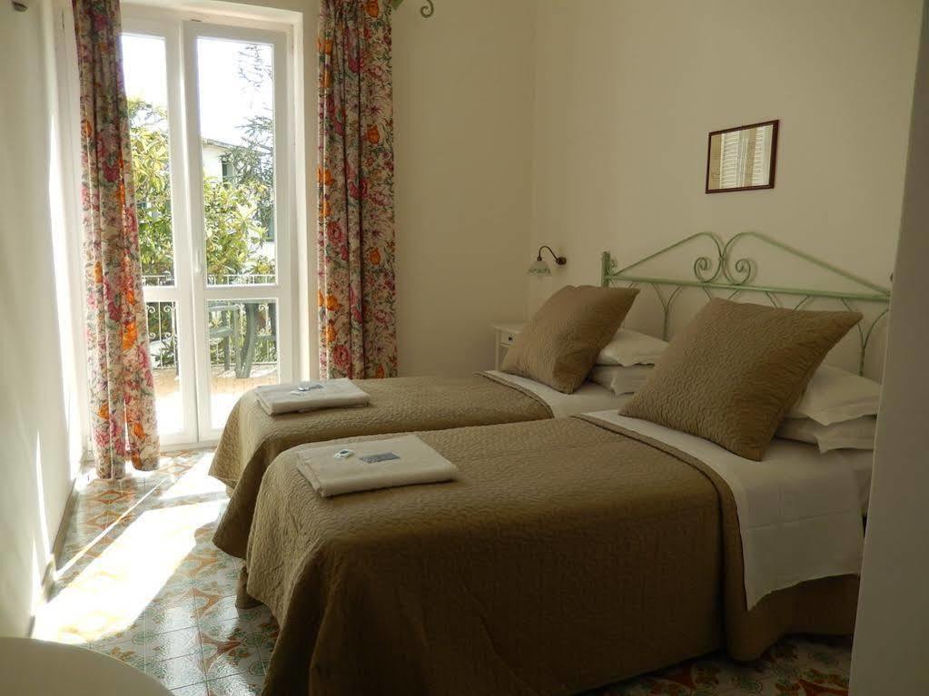 Hotel Europa ايسكيا المظهر الخارجي الصورة