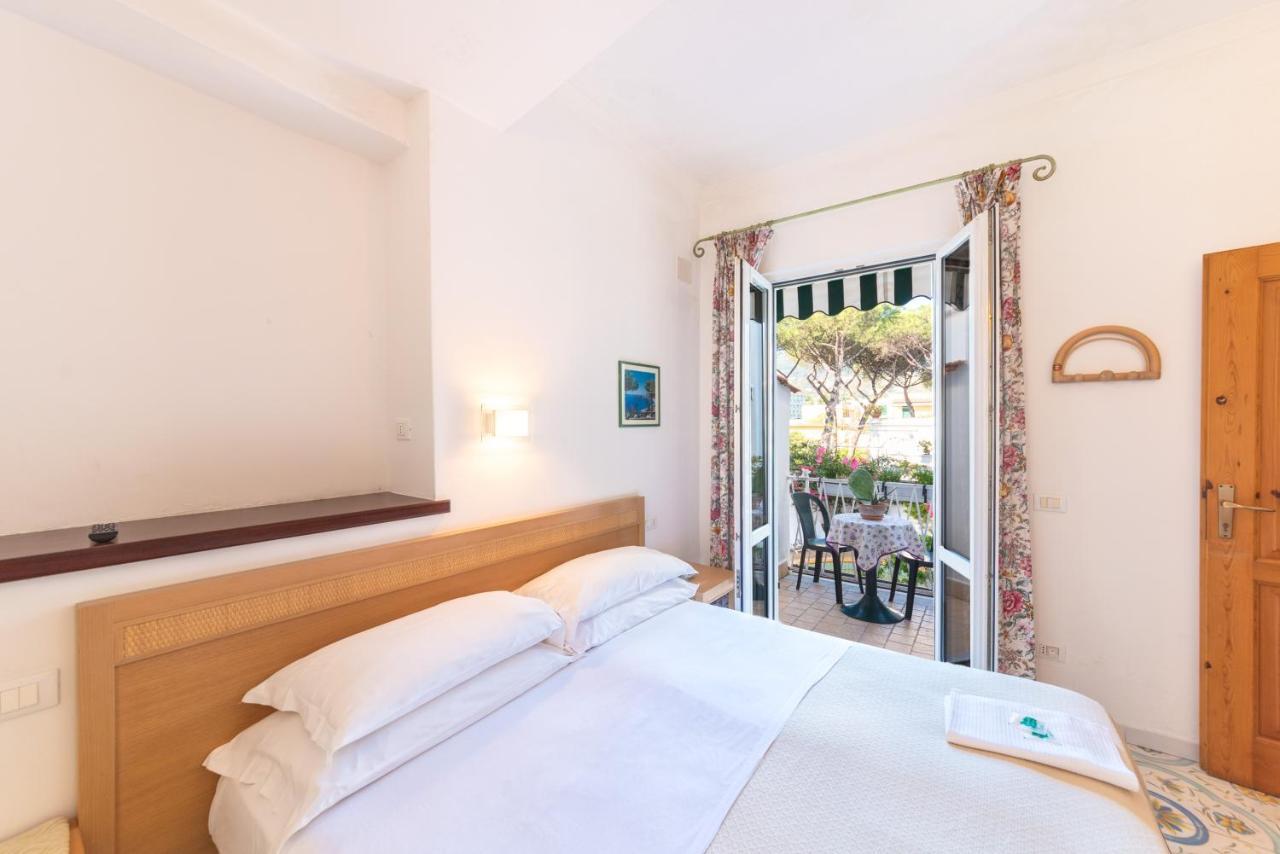Hotel Europa ايسكيا المظهر الخارجي الصورة